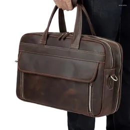 Briefcases AETOO Crazy Horse Leather Large Capacity Briefcase Men's Business Handbag Retro 17-inch Computer Bag Multifunctional Men