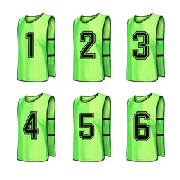 Andra sportartiklar 6 PCS Soccer Pinnies Snabbtorkande fotbollslagströjor Träning Numrerade Bibbs Practice Sport Vest 231118