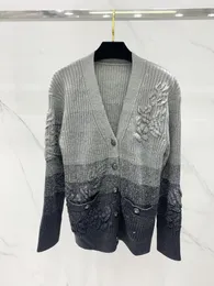 Kvinnors stickor 2023 Kvinnor mode långärmad sexig avslappnad gradvis förändring tredimensionell blommor diamant cardigan 1119