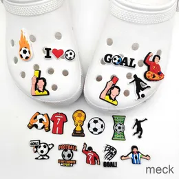 1 komputery I Love Football Croc Charms Akcesoria Butów Pvc Clogs Sandals Akcesoria Dziecięce Prezent Kreatywny Dekoracja obuwia