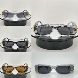 Sunglasses for Women 0096 Funky Eyewear Summer Style Anti-ultraviolet Retro Plate Square Full Frame Eyeglasses Random Box kk77