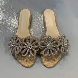 Vintage Boheemse strandslippers met platte hak Crystal Flower Linnen slippers Open teen Platformschoenen Zomerdia's
