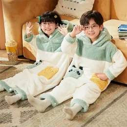 Pijamas inverno bonito dos desenhos animados crianças cobertor sleepers unisex saco de dormir com capuz bodysuit crianças macacão macio traje animal padrão 231118