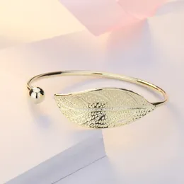 Link pulseiras doce artístico elegante pequeno e fresco folha de árvore abertura pulseira original moda ramo jóias