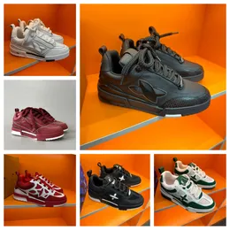 10a kvalitet designer skor casual sko män kalvskinn sneakers läder tränare plattform sneakers gummi vintage låg top spets upp retro sneaker utomhus sko jul jul