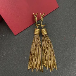 2023 Charm Classic Designer earrings for women stud luxury gold heart shape crystal gold tassels letter Earring jewelry party