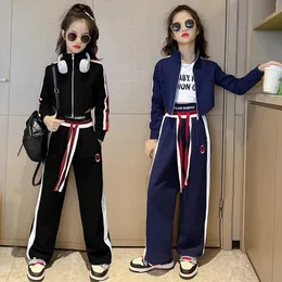 Giyim Setleri Bahar Sonbahar Kız Çizgili Kırpılmış Tam Zip Sweatshirt+Gevşek Çekme Sweatpant Set School Çocukları Takip Çocuk Kıyafeti 3 16 Yüz 231118