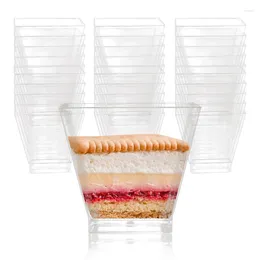 Tek kullanımlık fincan pipetler 50pcs 60ml plastik şeffaf trapezoidal gıda konteyner köpükler tatlı dondurma kek bardağı düğün partisi dekor