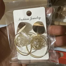 Pendientes retro geométricos de tachuelas simples nido redondo simple círculo de perlas pendientes accesorios de moda diseño de moda mujeres disco de metal de metal fiesta de joyas regalos