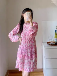 Casual Dresses EOS 2023 Spring Summer Woman Pink High Waist Print Pleated Round Neck Minid Dress Franch Pairs Vacation