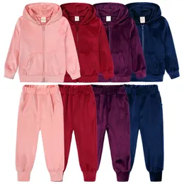 Pigiami Arrivi Primavera Bambine Tuta di velluto dorato 2 pezzi Set Ragazzi Vestiti Cerniera Cappotto Pantaloni Felpe con cappuccio Abiti Completo 9M 13Y 231121