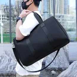 New Outdoor Travel Bag Single Shoulder Oblique Straddle Bag Fitness Handbag Large Capacity Fashion Storage Bag 230420