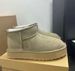 Designer Clássico Ultra Mini Botas Botas de Neve Plataforma Mulheres Homens Pele De Carneiro Tasman Tazz Castanha Areia Mostarda Semente Bege Australian Ankle Shoe UGGsity Chinelos YS8