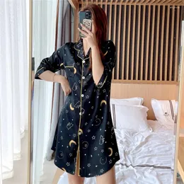 Kvinnors sömnkläder 2023 Summer Silk Satin Sexig Mini Dress Nightrocks for Women Korean Short Sleeve Night Nightdress Home Nighty