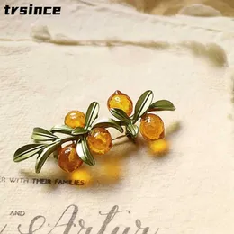 ピンブローチ植物フルーツクリエイティブオレンジチェリーブローチトレンディオレンジブローチクリエイティブオレンジ色のオレンジ色のglazeチャイニーズスタイル合金植物ブローチZ0421