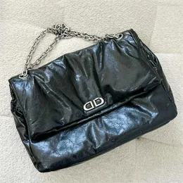 Lyxdesigner metalltillbehör Små kedjepåsar äkta läder handväska handväska kvinnor herrar crossbody tote mode rese väska lady koppling axel bagage väska