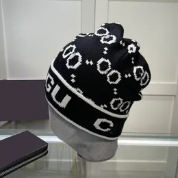 berretto firmato Cappelli lavorati a maglia di lusso Cappello di lana lavorato a maglia Design della moda Cappello di marca Donna e uomo Maglia spessa autunno / inverno termico Cofano casual Regalo di qualità Negozio di fabbrica