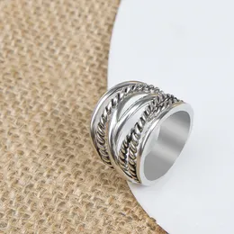 Mode Senior Designer Classic 925 Sterling Silver Jewelry Men's and Women's Ring Dy Ring Twisted Woven Wired Retro X-formad födelsedagspresent med låda