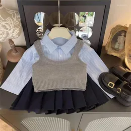 衣類セット女の子のセット秋のニットベストストライプシャツプリーツスカート3PCSファッション学生学校ユニフォーム