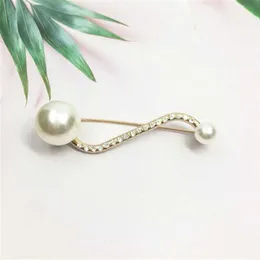 Pins Broschen Fashion Size Imitation Pearl Broochs Pin Cool Music Note Brosche Schal Cardigan Clip Curved Pins for Women Clothing Accessories Z0421