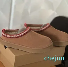 Tasman slippers and thickened Baotou warm cotton shoes leather fur integrated snow boots half sandals slipper windtight