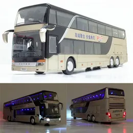 Diecast Model Car Sale Hochwertiges 1 32-Legierungs-Pull-Back-Busmodell, hohe Nachahmung, Doppel-Sightseeing-Bus-Flash-Spielzeugfahrzeug 230420