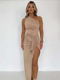 Casual Dresses Townlike One Shoulder Sexy Midi Long Dress Women High Split Party 2023 Summer Slim Pleated Bodycon Bandage