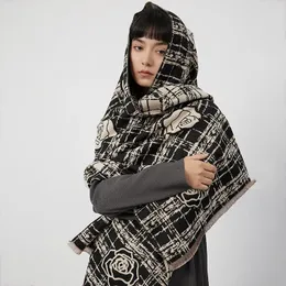 Шарфы высокого качества, модный кашемировый шарф, женский элегантный маленький ароматный стиль, двусторонняя шаль с розой, утолщенная теплая пашмина