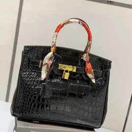 Tote Birkin Crocodile Designer Handbags Pattern Platinum Bag Leather Womens New Fashion Contrast Color Versatile Atmosphere Portable Have Logo