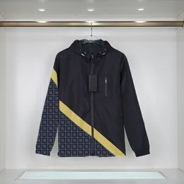 2023 Дизайнерская куртка Mens Spring осенний пальто модные куртки с капюшоном спортивные ветряные ветряные застежки.