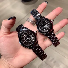 Luxuriöse Damen-Armbanduhren, Quarz-Diamant-Armbanduhren, 33/38 mm, Edelstahl-Damenuhren, elegantes Geschenk für Damen