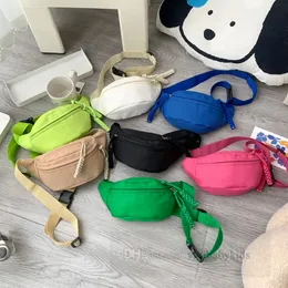 Barn bröstryggsäckar mode godis färg fanny väska för barn midja väskor pojkar flickor enkel axel casual handväska z5520