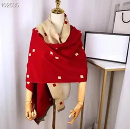 God kvalitet kashmir alfabet halsduk mode män och kvinnors fyra säsonger cape scarfs klassiska designer scaves 4 färg