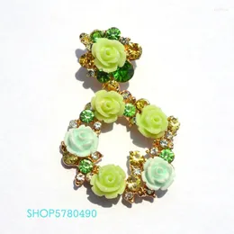 Brooches Fashion Jewelry Delicate Floral Brooch Women Breast Pin Enamel Green Color Flower Garments Ladies Gifts Party Accessories