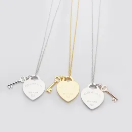Designer necklace luxury Necklace jewlery designer for women womens pendant necklaces heart shaped green drop Necklaces stainless steel luxury jewelry gift
