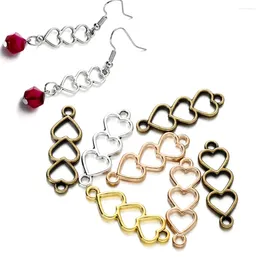 Charms 30st/Lot Alloy Hollow Hearts Pendant Love Shape Connectors For DIY Earrings Halsband smycken Makande tillbehör