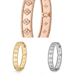 designer Clover bracelet Charm Bracelet Simple Van Clover Star Kaleidoscope three-color Women's Gold bracelet Fashion girls Valentine's Day jewelry