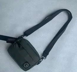 Europa Designer Unissex Único Ombro Crossbody Pequeno Saco Multi-Função Celular CP Bolsa Pendurada Tote Bag Peito Packs Cintura Outdoor Sports Bag SI