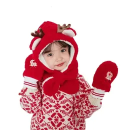 Kapaklar şapkalar Noel çocukları şapka eldiven seti kızlar kızlar geyik boynuzları kış atkı koruma kalınlaşmış peluş eldivenler bebek kapağı iki parçalı 231120
