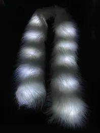 Szaliki oświetlić LED Faux futra boa furry blask puszysty ozdobny długi szalik rekwizyty LED LED BAG Cosplay Choinka Dekoracja Halloween 231121