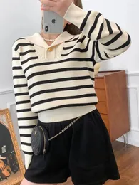 Kvinnors tröjor COAT 2023 Navy Collar Wool Stripe Slim Knitwear tröja