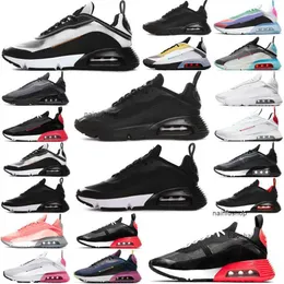 2024 Newest Pure Platinum Running Shoes for Men Women Sneakers Duck Camo Bred Triple Black Mens Trainer Sports des chaussures