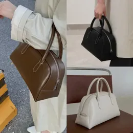 イブニングバッグ本革の高級デザイナーボストンバッグファッションオールマッチカウハイドハンドバッグ
