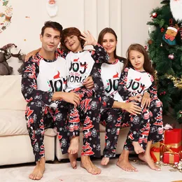 Familjsmatchande kläder Xmas Pyjamas Fader Mor och dotter Son Christmas Pyjamas Kläder Vuxna barn Sovkläder Par 231122