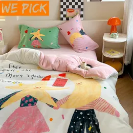 Conjuntos de cama 3/4 PCS Crianças Leite Farinha Quilt Cover Ins Bonito Dos Desenhos Animados Anime Panda Grosso Dupla Face Coral Farinha 1.2 / 1.5 / 1.8m Folha de cama 231122