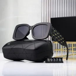 مصمم نظارة شمسية فاخرة أحادية اللون نظارة شمسية للنساء تصميم الماس في الهواء الطلق نظارة شمسية سفر في الهواء الطلق