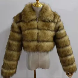 Women's Fur Street Fashion Week Luxury Cropped Faux Coat Women Winter 2023 Fluffy Short Jacket Zip Outerwears