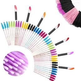 Ciglia false 50pcs pennelli per trucco dispondibili a pennello per sopracciglia mascara bacchette applicatore per ciglia estensione strumento diamante mantello mantello ciglia