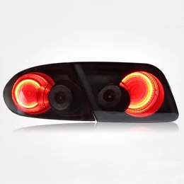 LED CAR TAIL Light Assemble Dynamiczny strumień żółty sygnał skrętu dla Mazdy 6 03-15 Hamulec odwrotny parking Bieganie tylnej lampy tylnej lampy