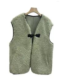 Women's Vests Vest Jacket kort smal version av en spänne design varm och bekväm 2023 vinter 1113